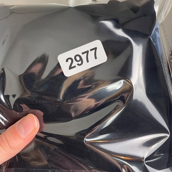 Escada Woman's 38/ US 8 Black High Rise Tapered Leg Career Trouser‎ Pants - Picture 11 of 11